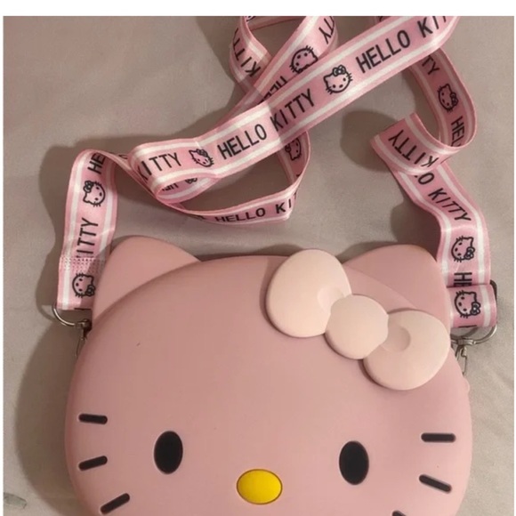 Hello Kitty & Friends Bundle - Picture 10 of 11